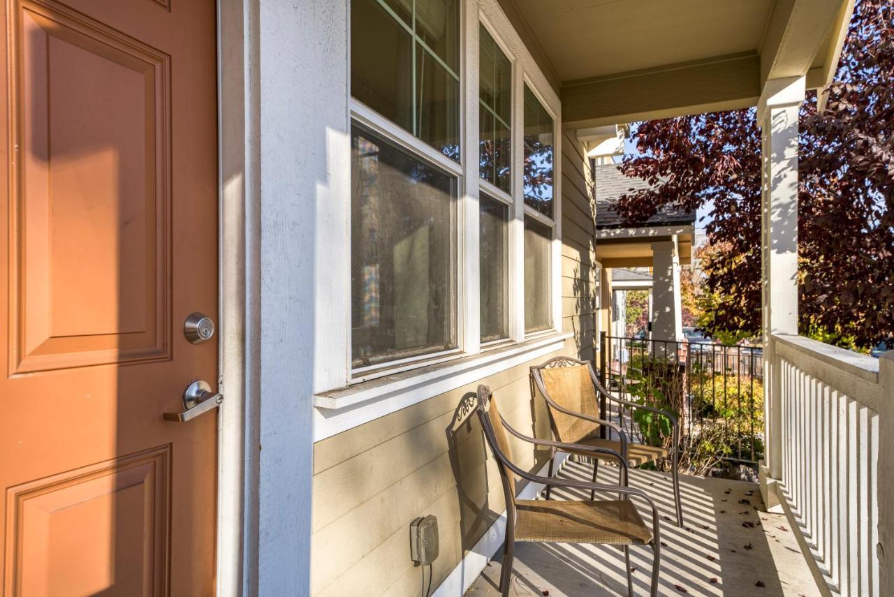 High End Midtown Home With Fireplace And Ensuite Baths Reno Exterior photo
